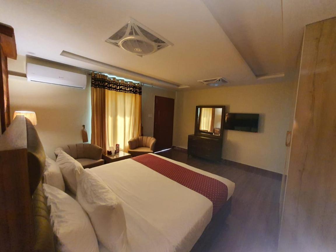Margalla Hills Residency Исламабад Номер фото